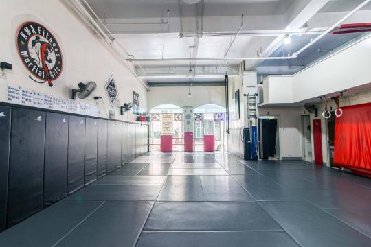 Gym-06